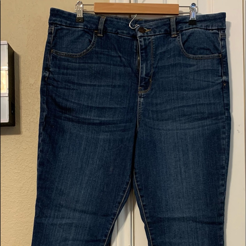 American Eagle 18R Curvy high rise jegging